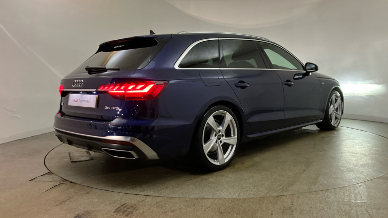 Audi A4 35 TFSI S Line 5dr S Tronic Petrol Estate